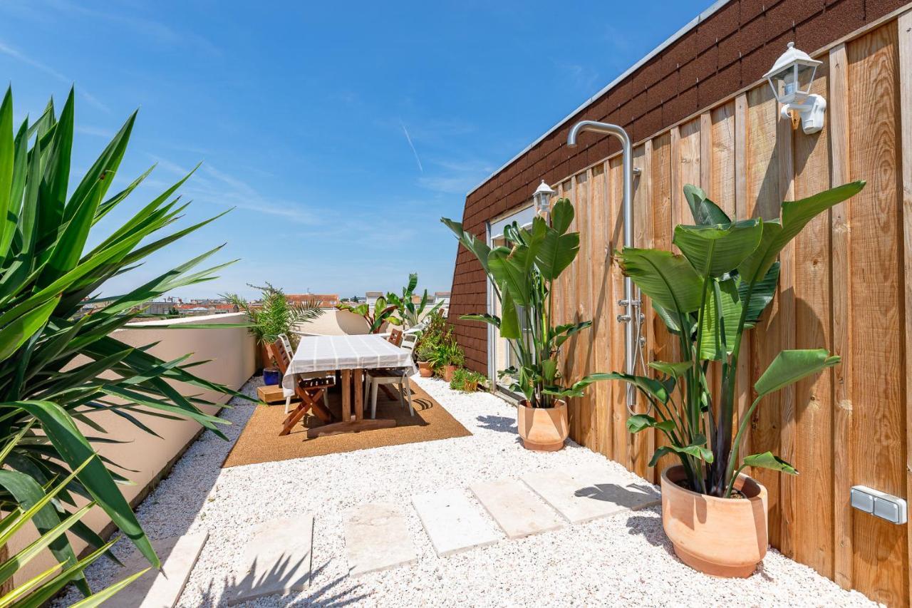 Hyper Centre Avec Terrasse A Tourny Apartment Bordeaux Bagian luar foto