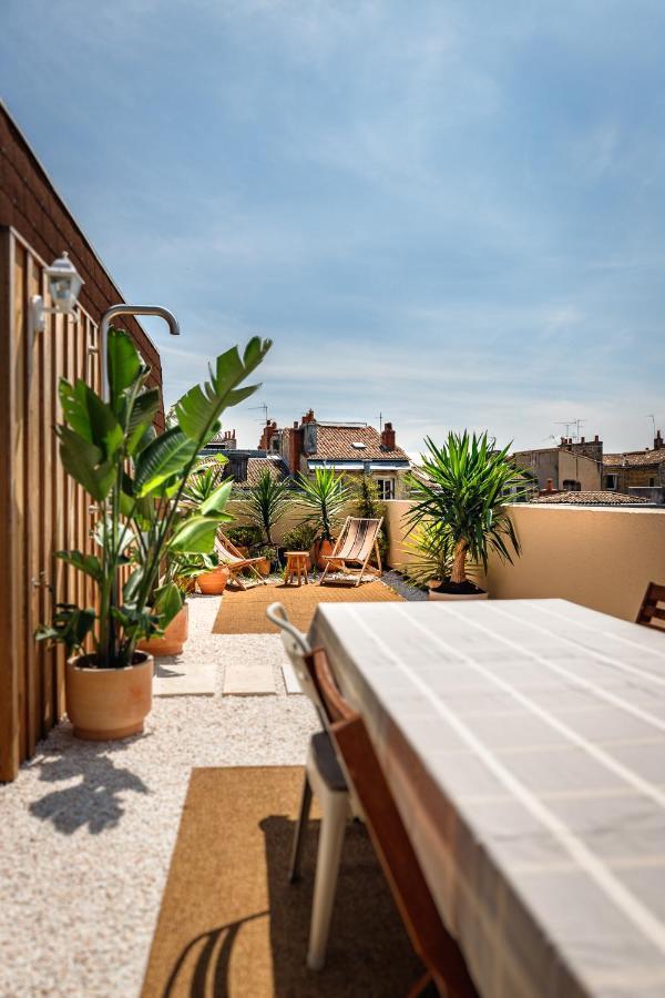 Hyper Centre Avec Terrasse A Tourny Apartment Bordeaux Bagian luar foto